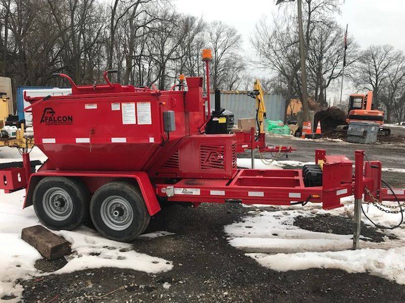 Used 4-Ton Falcon Asphalt Recycler & Hot Box Trailer For Sale